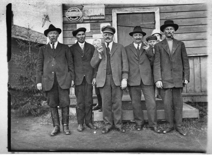 Kosken miehiä 1925